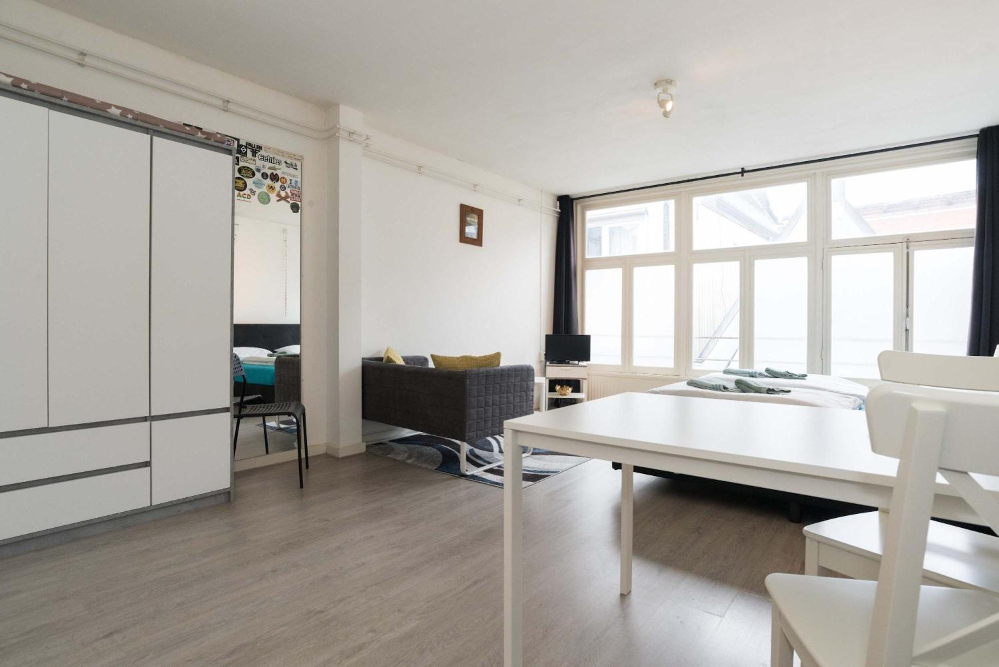 Redlight District Private Smokers Friendly Appartement