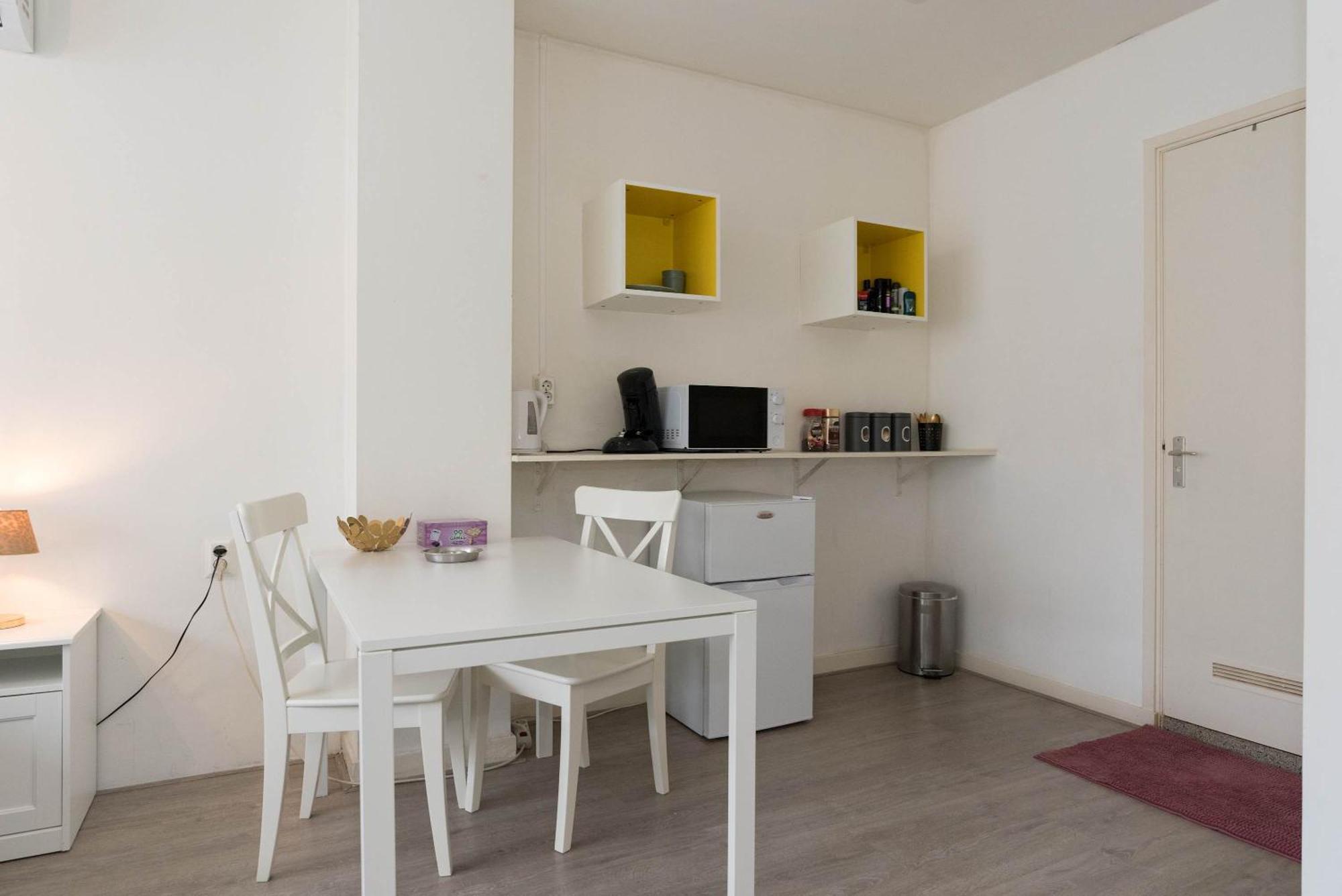 Redlight District Private Smokers Friendly Appartement *