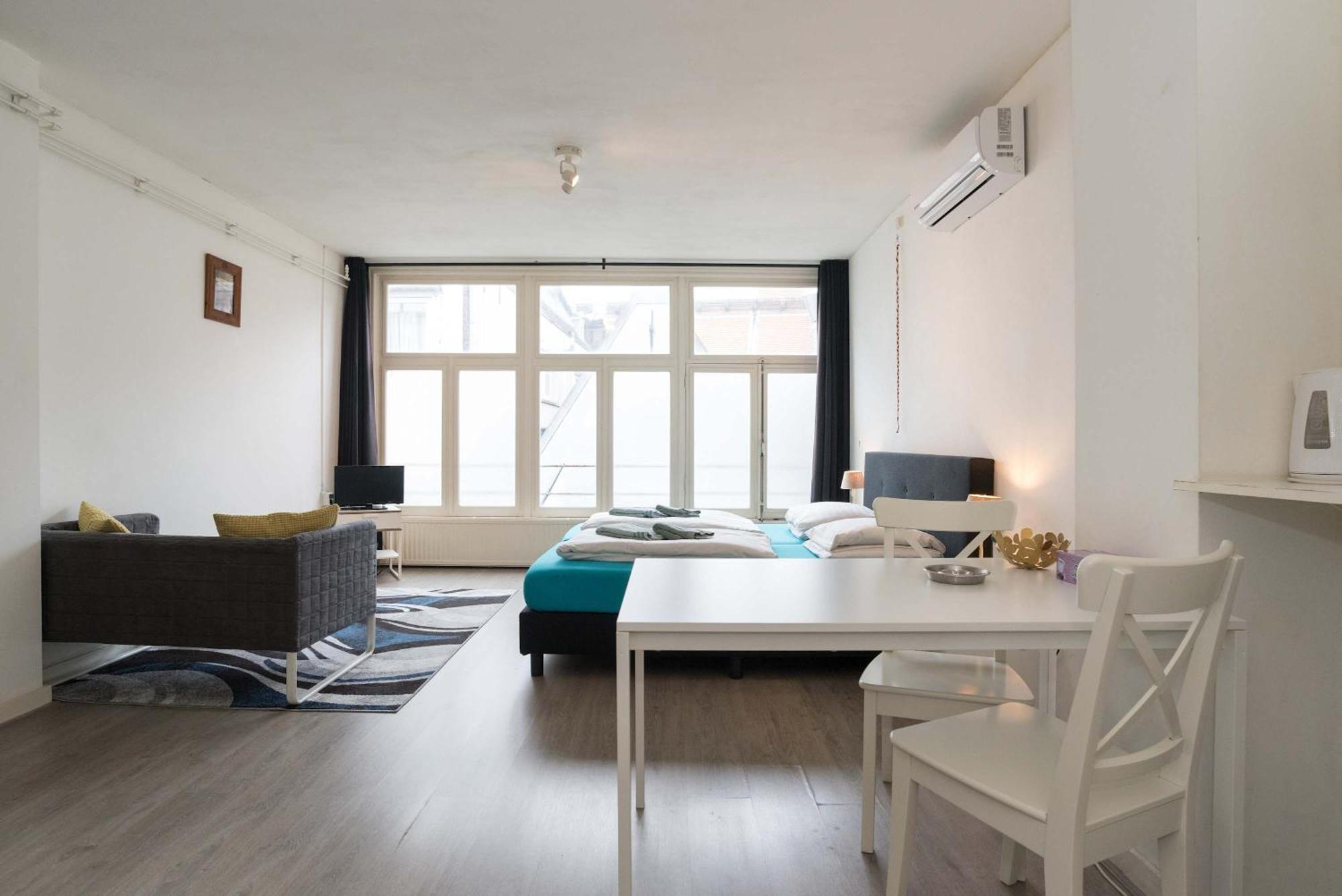 Redlight District Private Smokers Friendly Appartement *